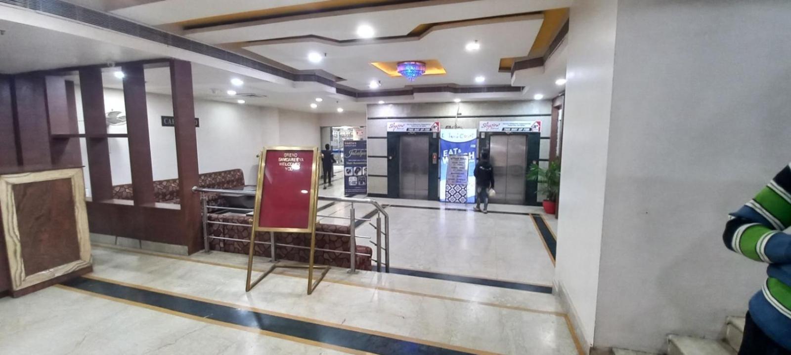 Hotel Grand Samdareeya Jabalpur Exterior foto